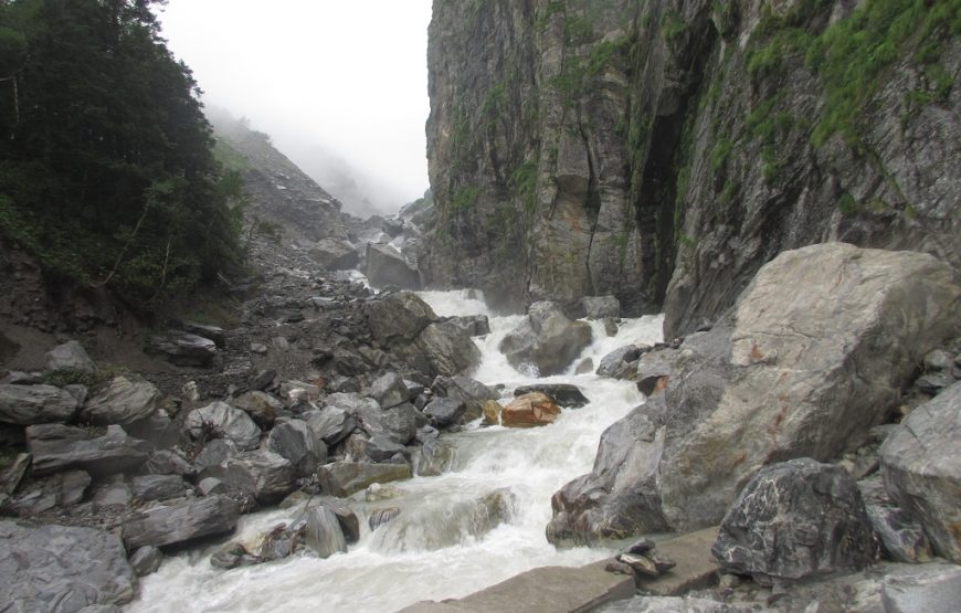 Valley of Flowers Hemkund Sahib Trek