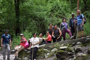 Utttarakhand Trip Trek:  some-trekker-resting-on-the-way-to-ghangaria-valley-of-flower-trek