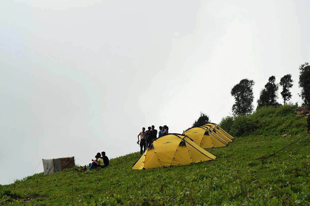 camp site on nag tibba trek