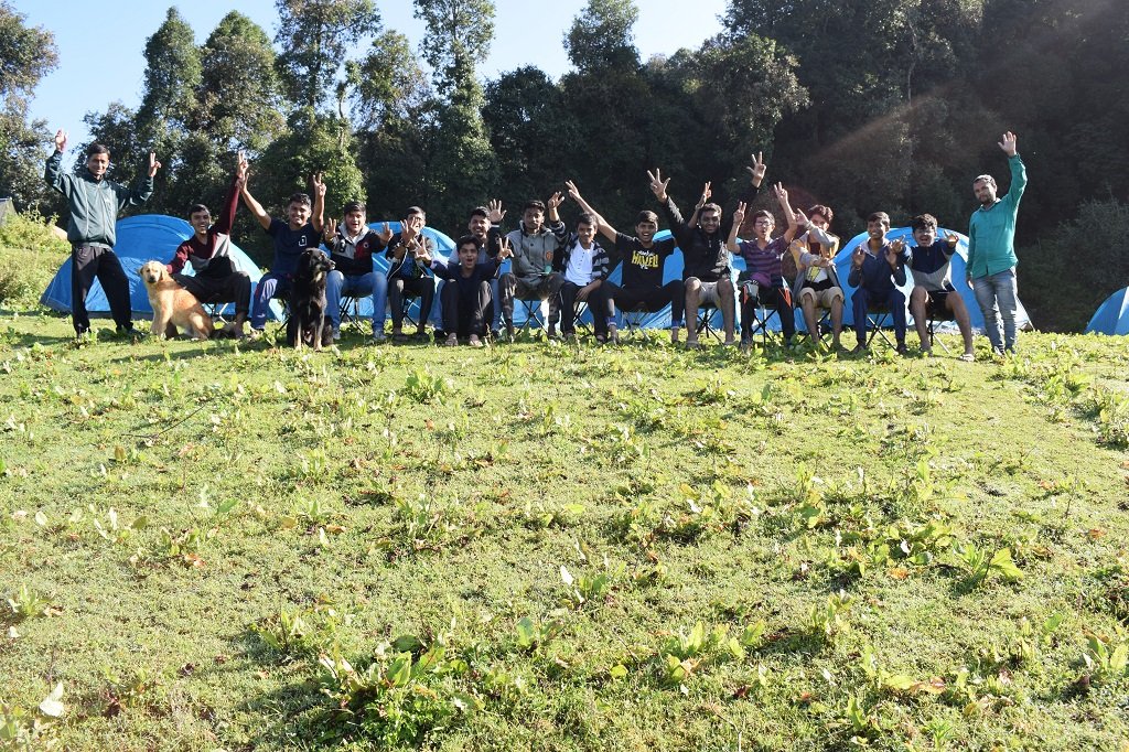 group on nag tibba trek