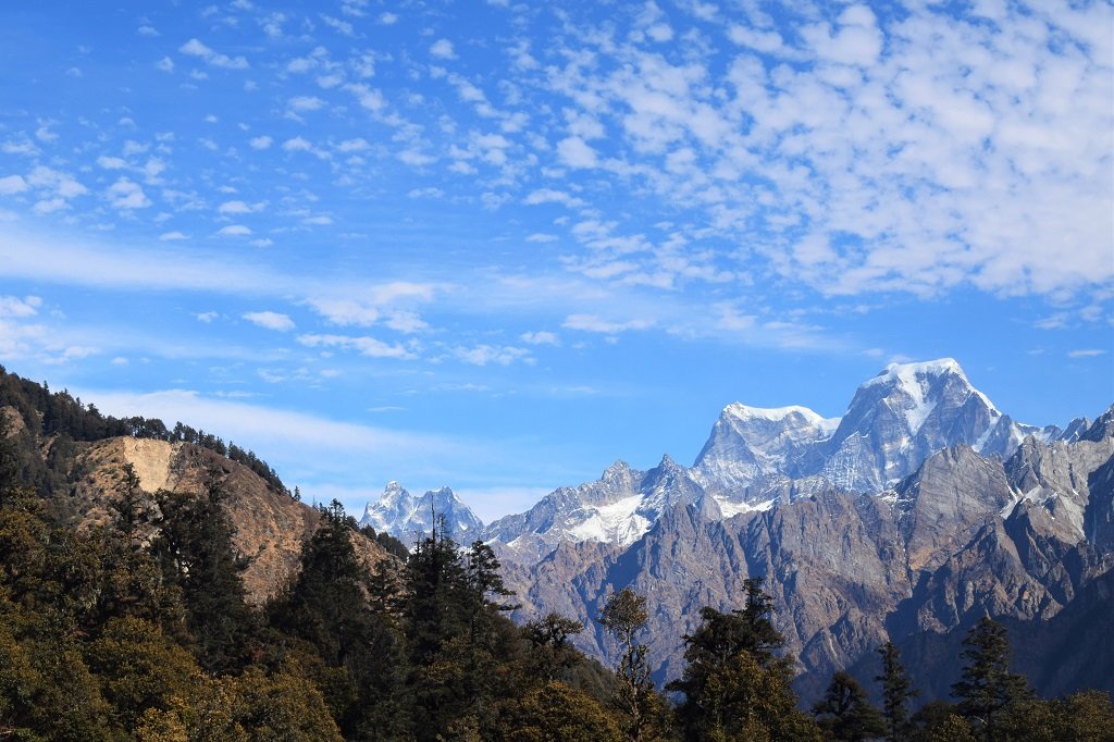 haati godi parwat on kuari pass trek