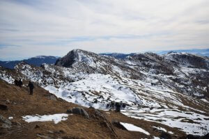 Utttarakhand Trip Trek:  snow coverd mountains on barahmataal trek 