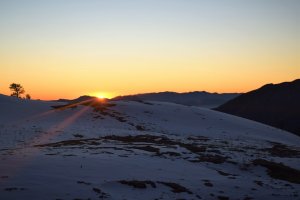 Utttarakhand Trip Trek:  sun rise on barmhtaal trek