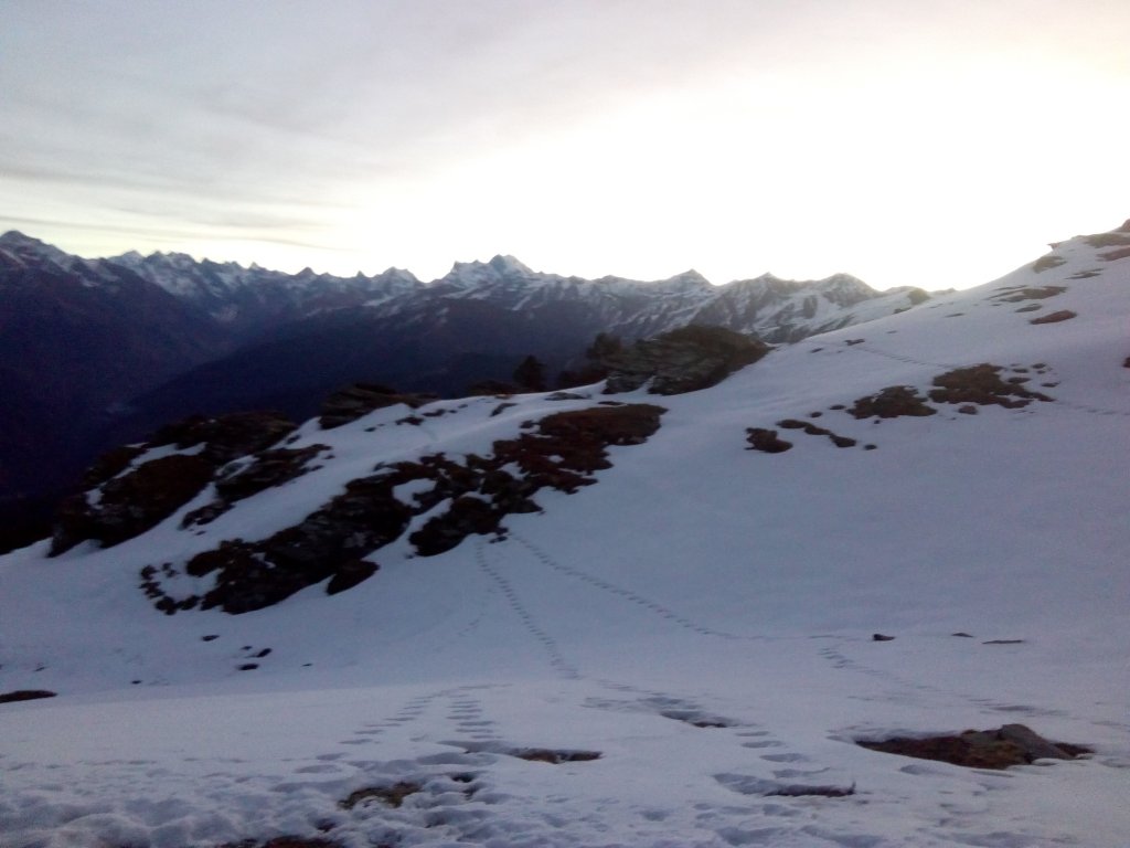 Beautiful view of mountain from kedarkantha top