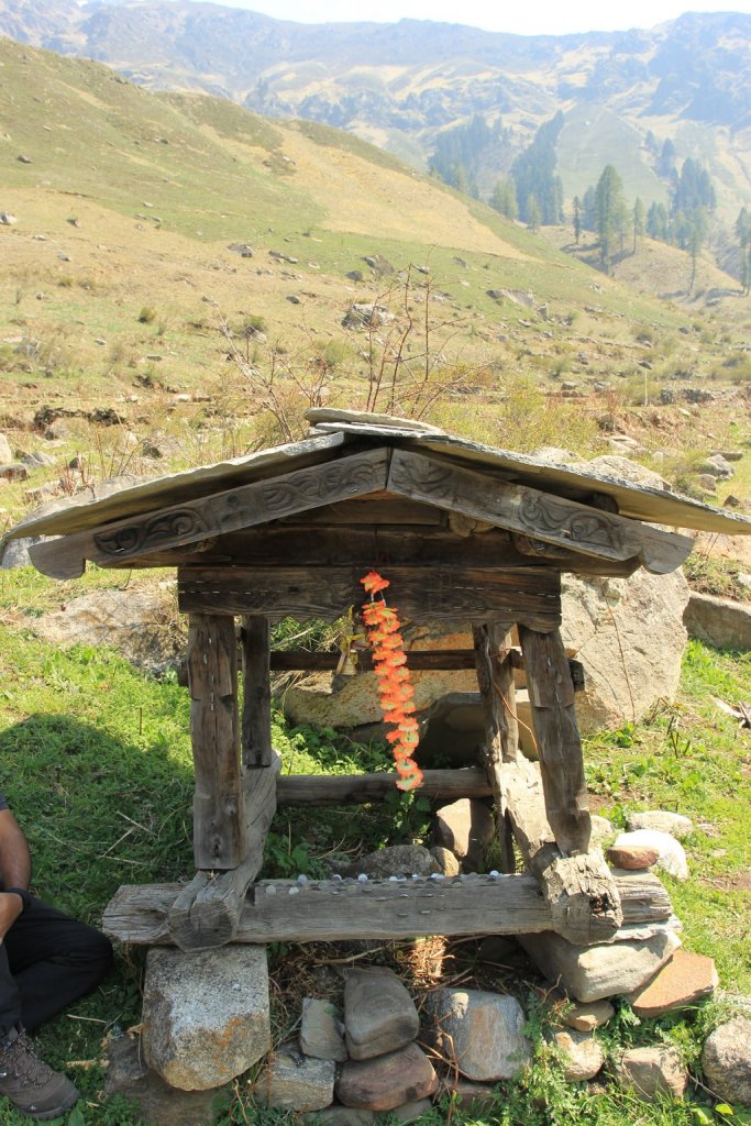 in en route of har ki dun trek