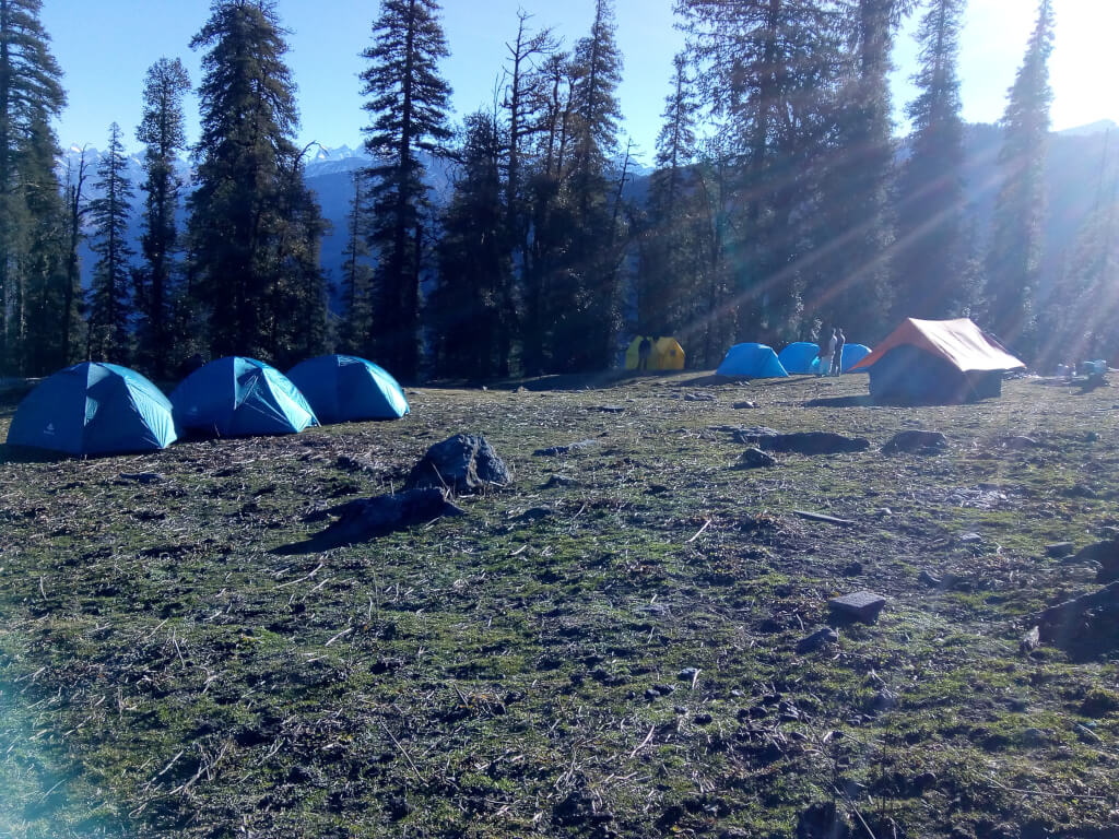 UTT camp site at jadu ka talab at kedarkantha