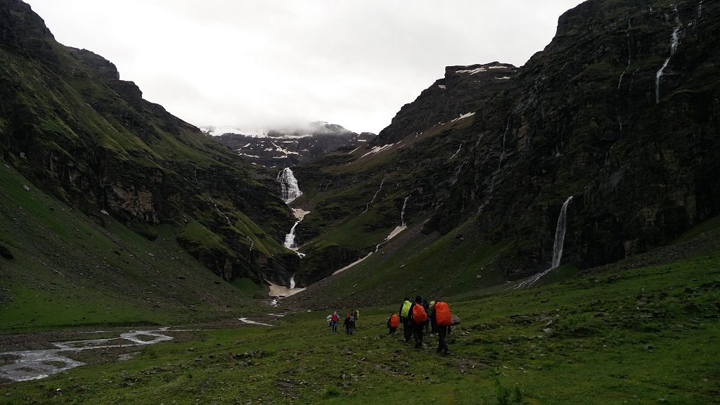 rupin pass trek