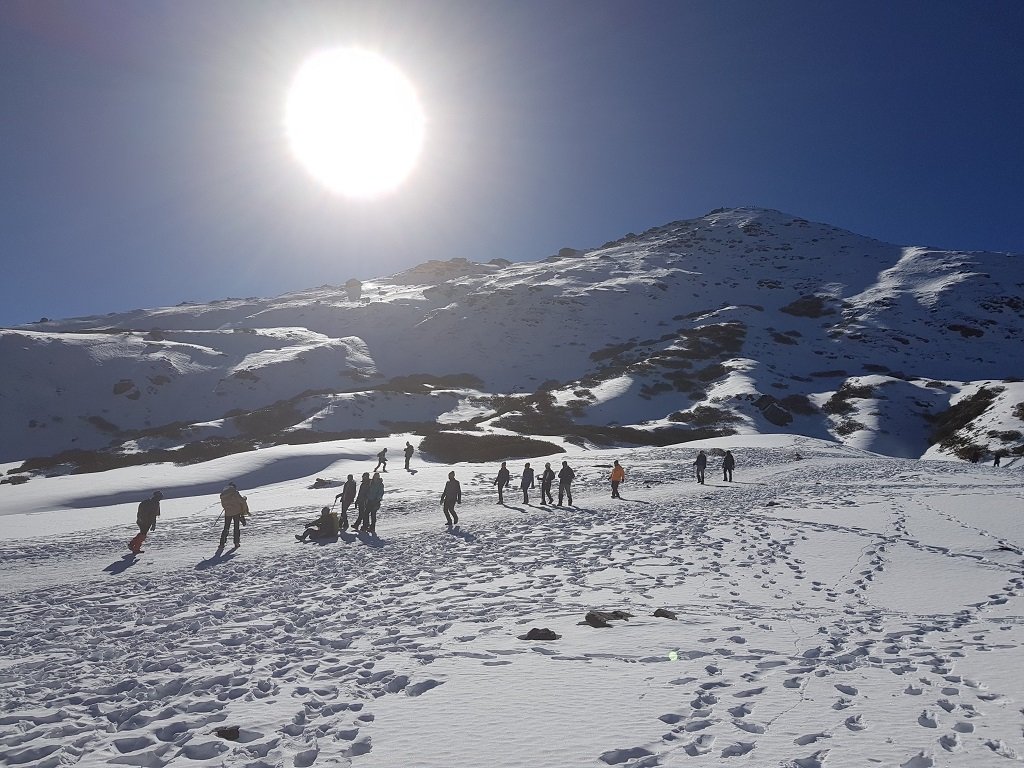 way to summit point of kedarkantha trek