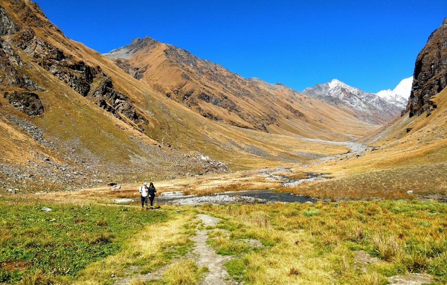 Borasu Pass – Connects Har Ki Dun valley with Baspa Valley