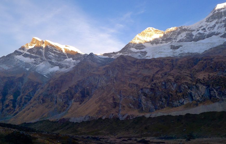 Pindari Glacier with Kafni Glacier Trek