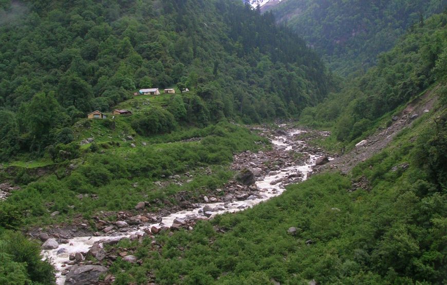 Pindari Glacier with Kafni Glacier Trek