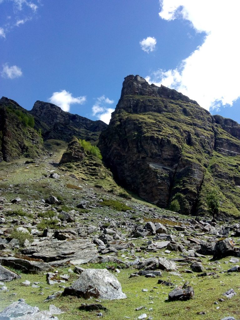 rupin pass trek june 2019