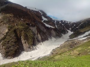 Utttarakhand Trip Trek:  vew in route of sunderdunga