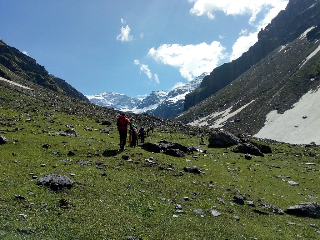 view on rupin pass trek june 2019