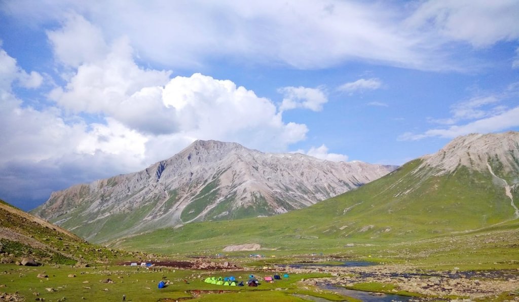 kashmir great lake campsite