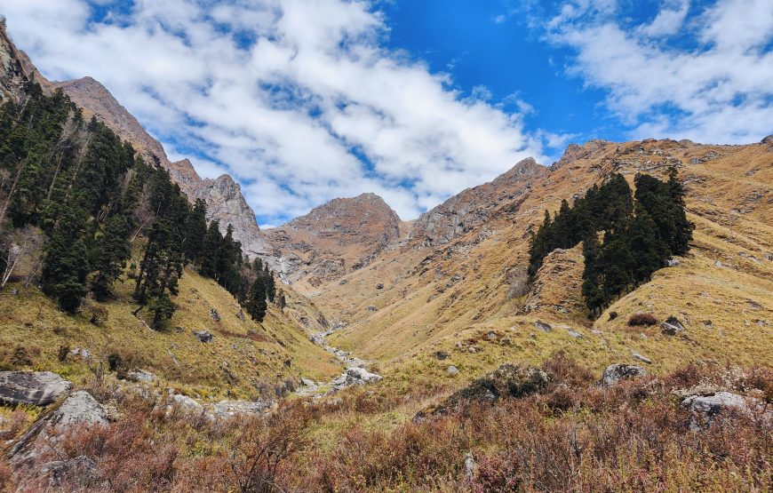 Har ki Dun Ruinsara Lake Trek