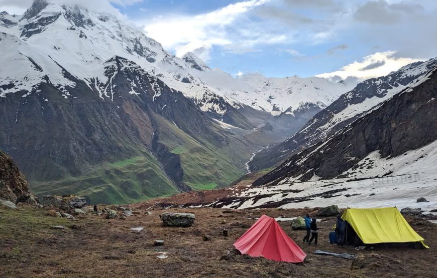 Har ki Dun Ruinsara Lake Trek