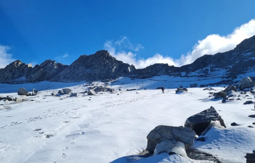 Indrahar Pass Trek