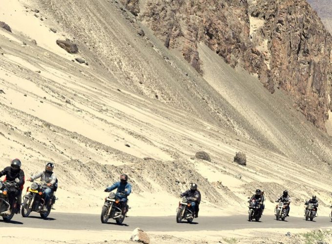 kargil bike tour