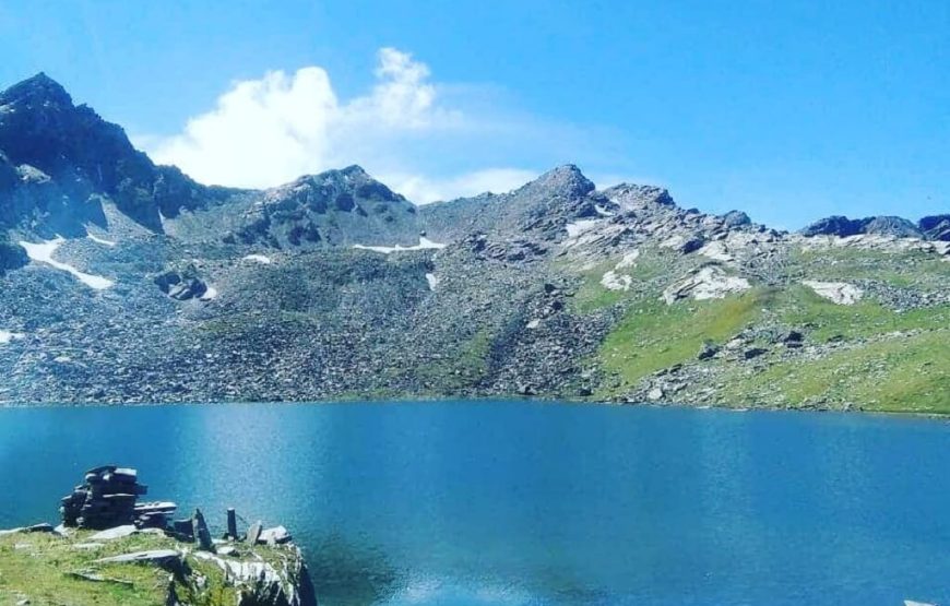 Baraadsar Lake Trek