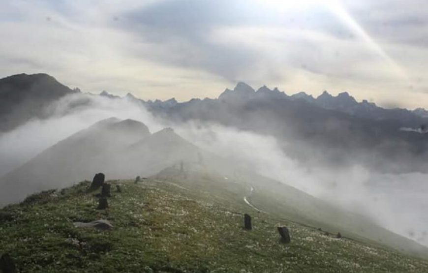 Chanderkhani Pass Trek