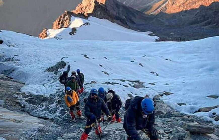 Friendship Peak Trek