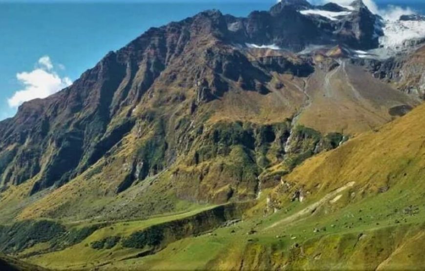 Namik glacier trek