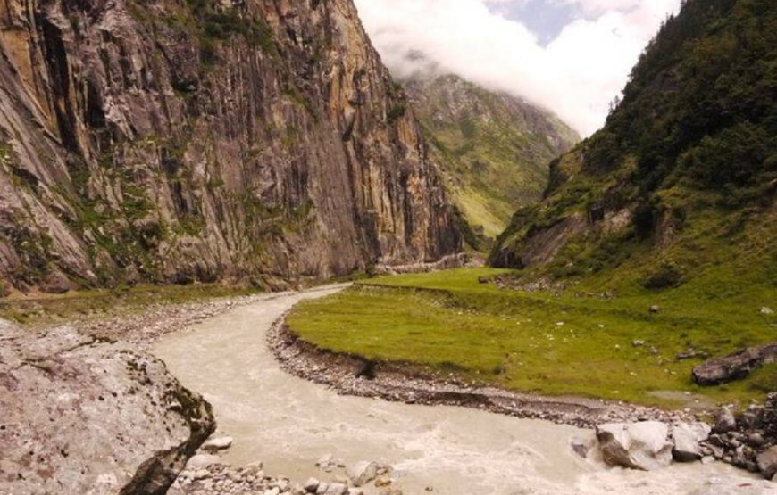 Nanda devi base camp trek