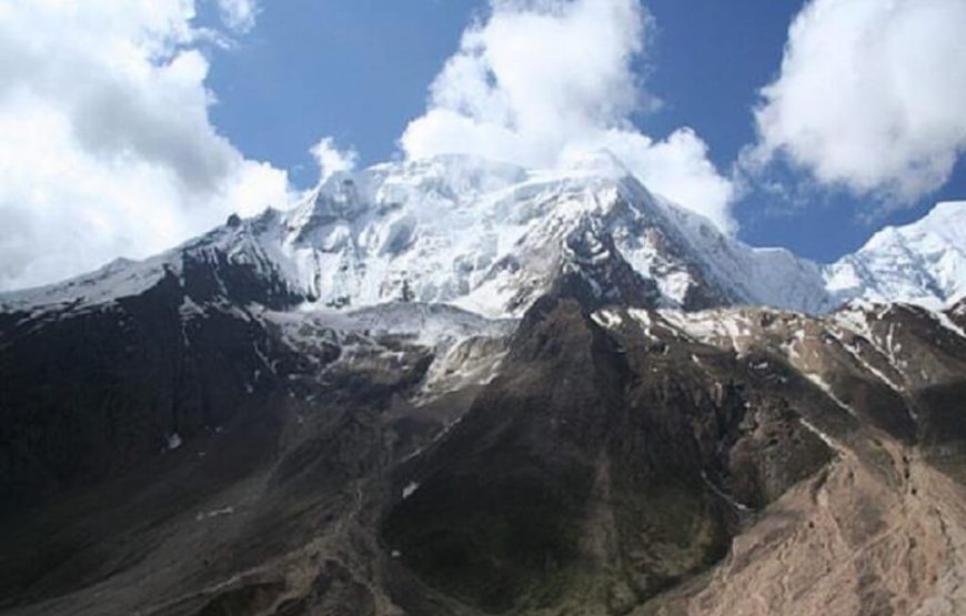 Nanda devi base camp trek