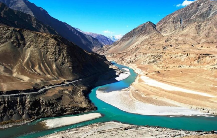 Thrilling Leh Ladakh Tour with Pangong Lake